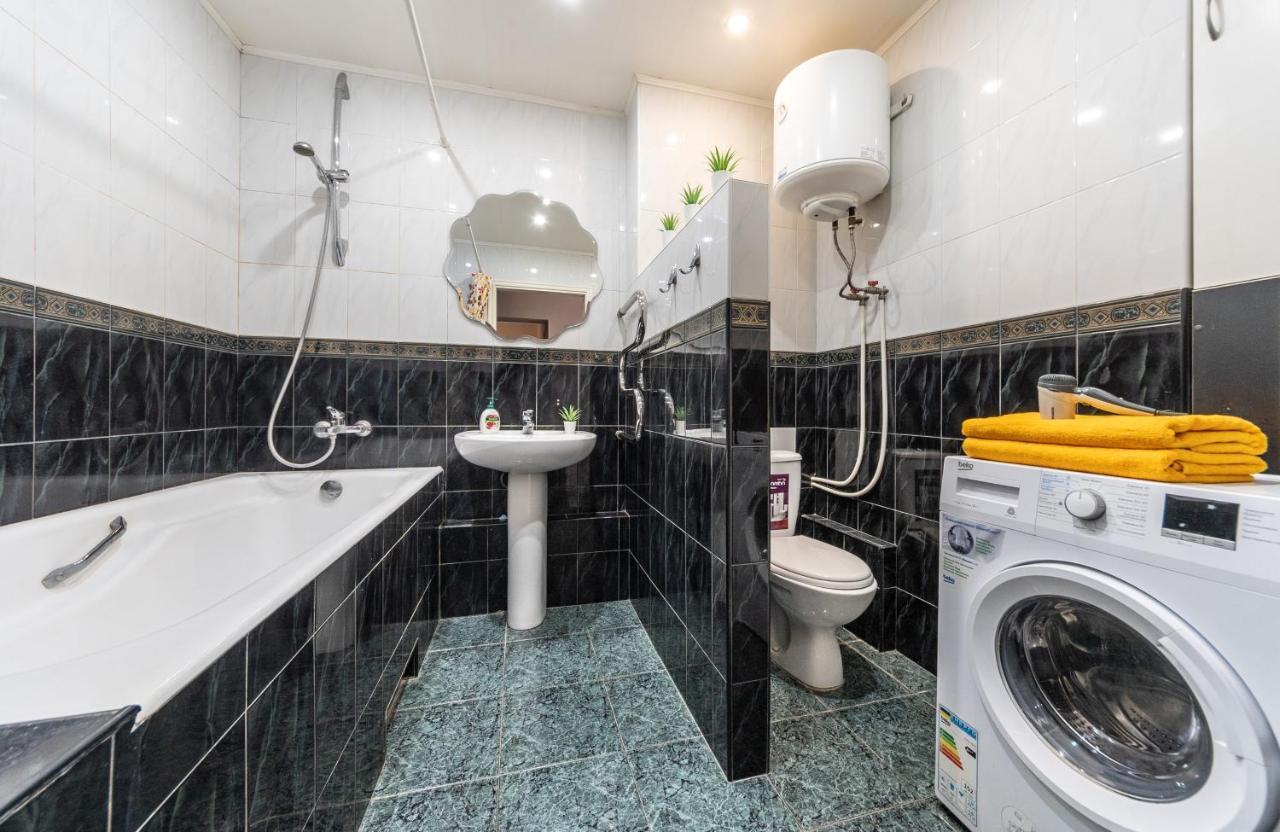 Apartament Уютная Квартира Для Семьи На Оболони Kijów Zewnętrze zdjęcie