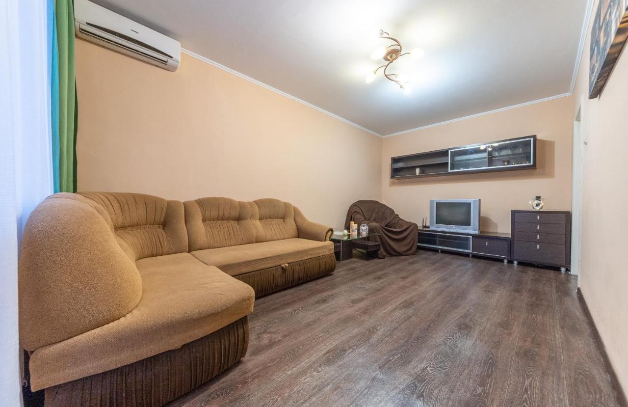 Apartament Уютная Квартира Для Семьи На Оболони Kijów Zewnętrze zdjęcie